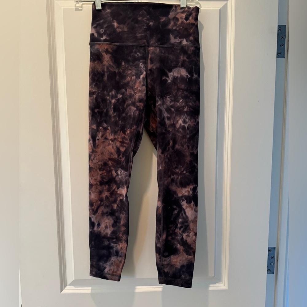 Lulu Lemon leggings